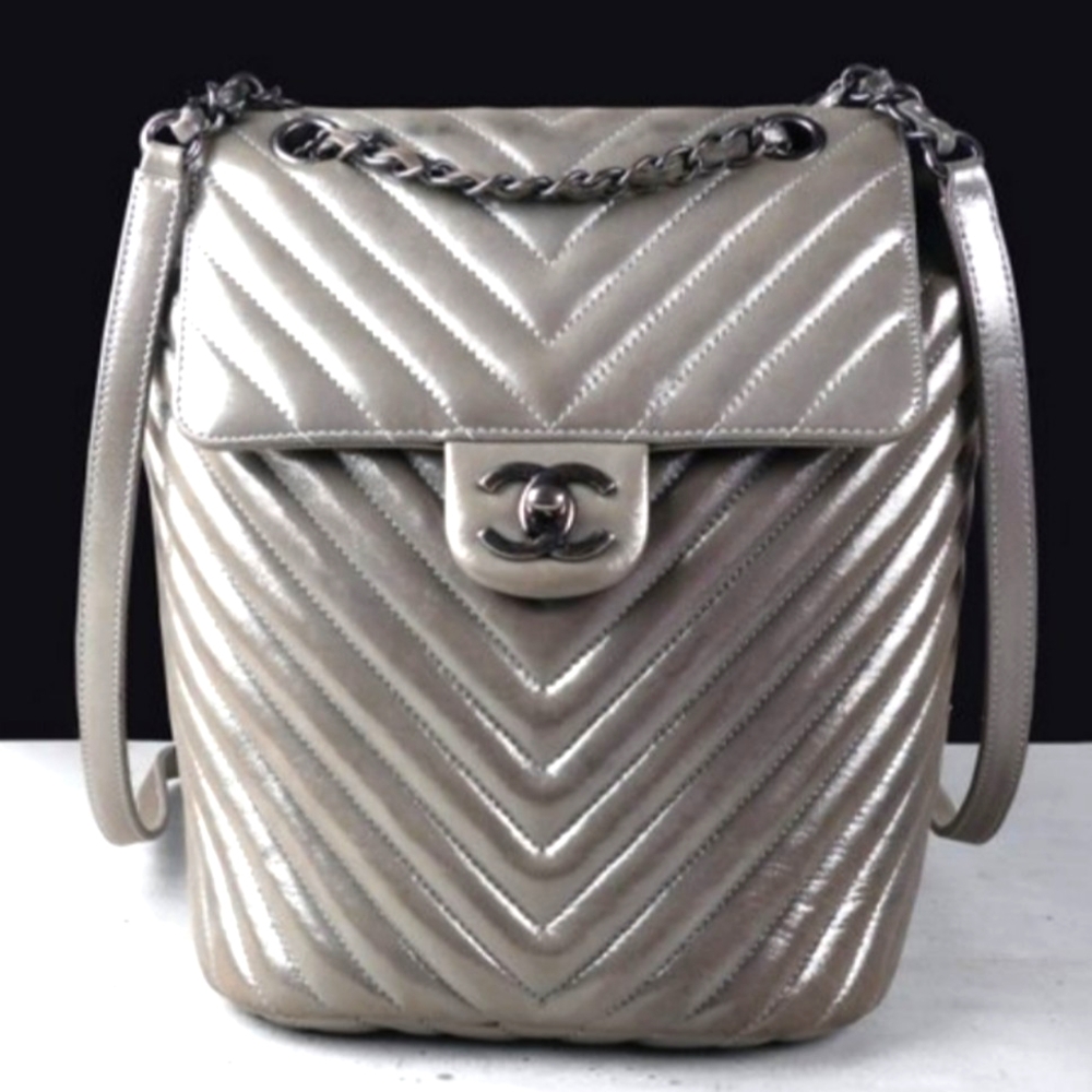 Chevron flamed silver backpack